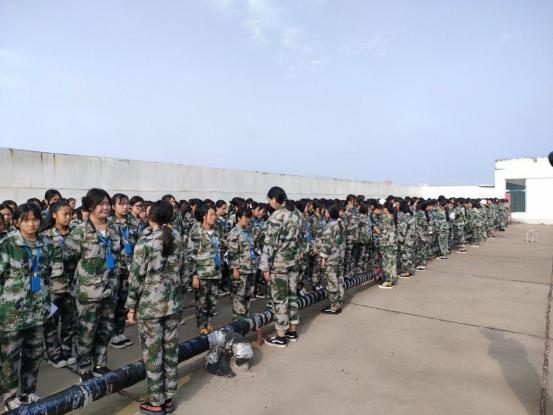 放飞青春，快乐学习！det365手机版女子部培养内外兼修新时代女孩