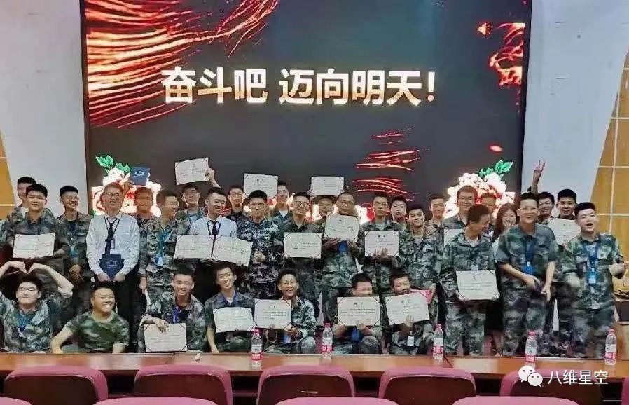 最是一年春好处，正是读书好时节，det365等你来